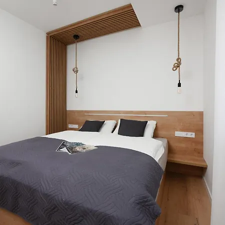 Luxury With Private Pool In Apartment *