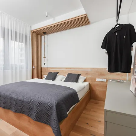 Luxury With Private Pool In Zadar