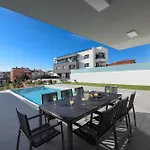 Luxury With Private Pool In *