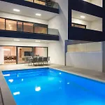 Luxury With Private Pool In Διαμέρισμα *