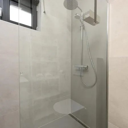 Apartment Luxury With Private Pool In