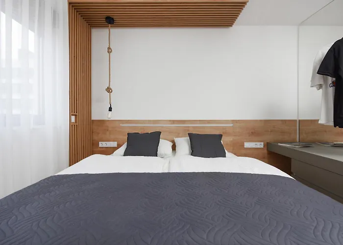 Luxury With Private Pool In