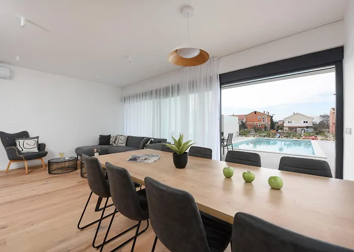 דירה Luxury With Private Pool In