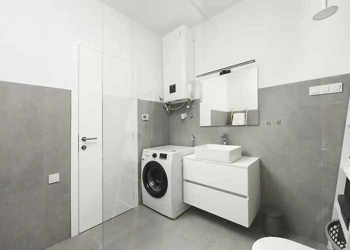 דירה Luxury With Private Pool In *